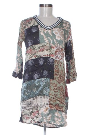 Kleid Unbranded, Größe S, Farbe Mehrfarbig, Preis 13,53 €, #137064100