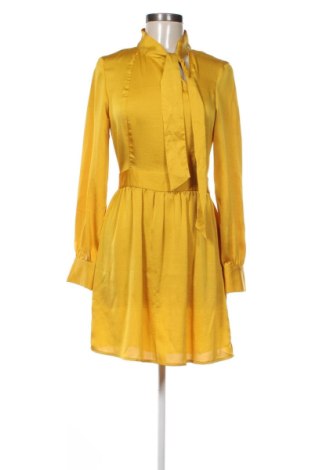 Рокля Vero Moda, Размер S, Цвят Жълт, Цена 11,58 €, #137085591