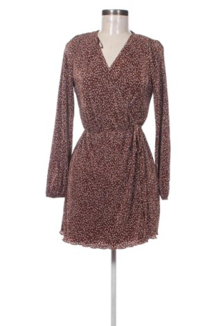 Rochie Pull&Bear, Mărime M, Culoare Maro, Preț 31,99 Lei, #137087651