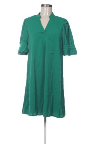 Рокля SHEIN, Размер M, Цвят Зелен, Цена 11,75 €, #137124325