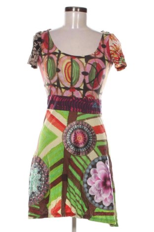 Рокля Desigual, Размер S, Цвят Многоцветен, Цена 15,00 €, #137126038