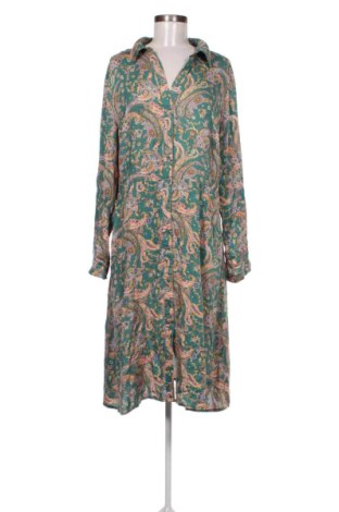 Kleid Reserved, Größe XL, Farbe Mehrfarbig, Preis 32,00 €, #137131793
