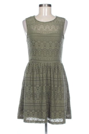 Kleid Fb Sister, Größe M, Farbe Grün, Preis 11,00 €, #137151936