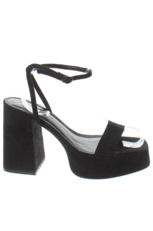 Sandały Bershka, Rozmiar 40, Kolor Czarny, Cena 88,90 zł, #136902192