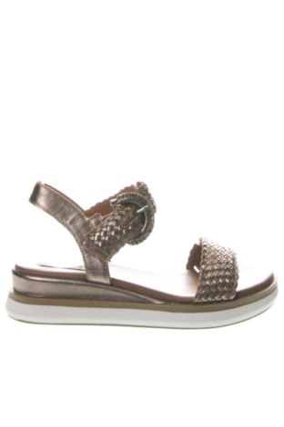 Sandalen Inuovo, Größe 40, Farbe Golden, Preis 63,99 €, #137016357