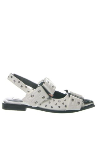 Σανδάλια Steve Madden, Μέγεθος 38, Χρώμα Λευκό, Τιμή 48,00 €, #137020016