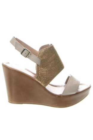 Sandale Unbranded, Mărime 39, Culoare Auriu, Preț 136,48 Lei, #137033331