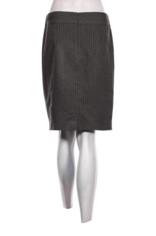 Пола W, Размер M, Цвят Сив, Цена 2,04 €