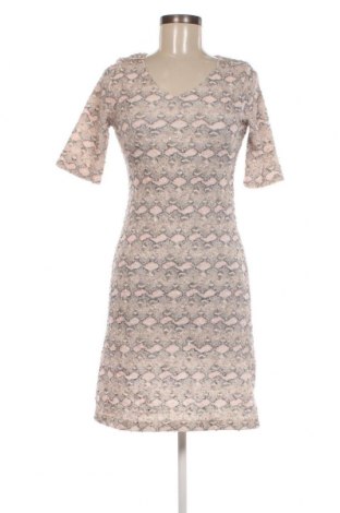 Šaty  Batida, Velikost XS, Barva Vícebarevné, Cena  29,00 Kč