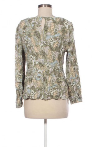 Dámská halenka C&A, Velikost M, Barva Vícebarevné, Cena  49,00 Kč