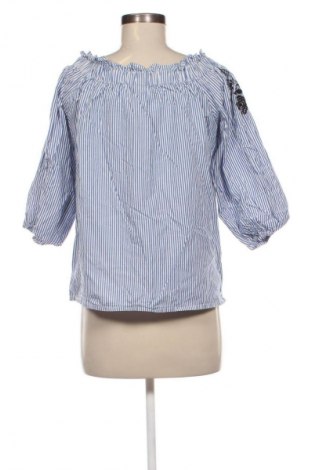 Damen Shirt Gina Tricot, Größe S, Farbe Mehrfarbig, Preis 1,99 €