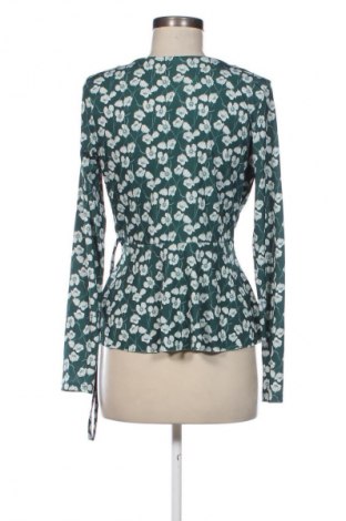 Дамска блуза Gina Tricot, Размер M, Цвят Многоцветен, Цена 2,55 €