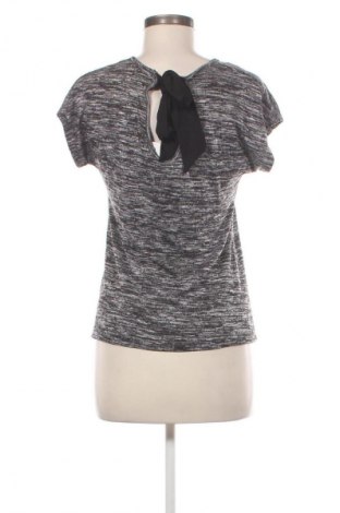 Bluză de femei Kiabi, Mărime M, Culoare Gri, Preț 7,99 Lei