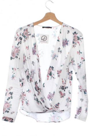 Női blúz Mohito, Méret XXS, Szín Sokszínű, Ár 1 239 Ft