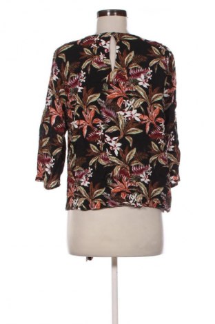 Bluză de femei ONLY, Mărime M, Culoare Multicolor, Preț 7,99 Lei