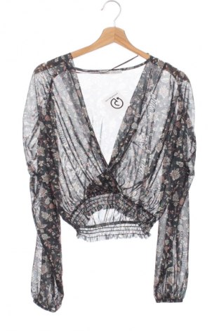 Dámská halenka Pull&Bear, Velikost XS, Barva Vícebarevné, Cena  49,00 Kč