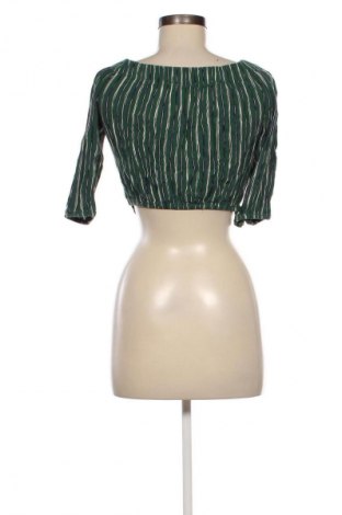 Dámská halenka Pull&Bear, Velikost M, Barva Vícebarevné, Cena  49,00 Kč