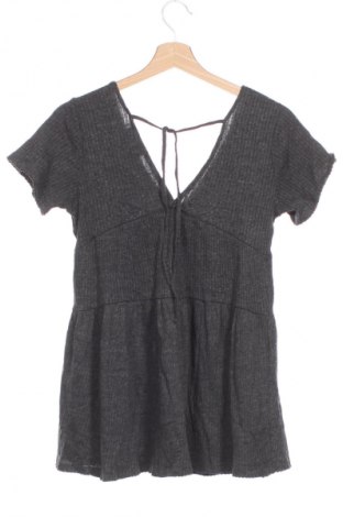 Bluzka damska Pull&Bear, Rozmiar XS, Kolor Szary, Cena 11,99 zł
