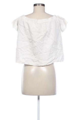 Damen Shirt Stradivarius, Größe S, Farbe Ecru, Preis 2,99 €