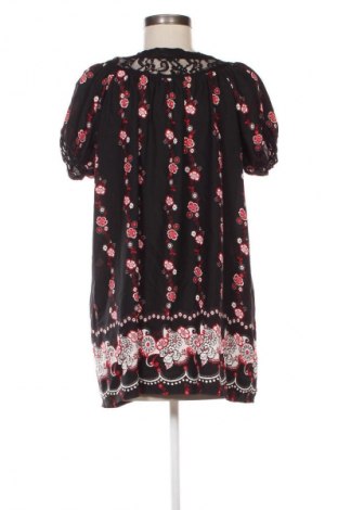 Γυναικεία μπλούζα Unbranded, Μέγεθος XL, Χρώμα Πολύχρωμο, Τιμή 4,99 €