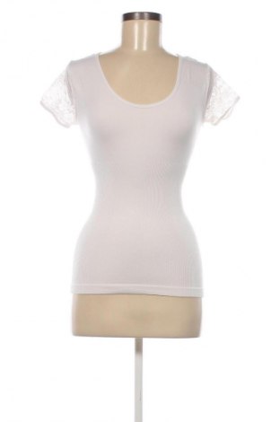 Dámska blúza Unbranded, Veľkosť M, Farba Kremová, Cena  1,95 €