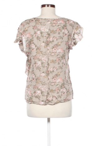 Дамска блуза Vero Moda, Размер M, Цвят Многоцветен, Цена 2,04 €