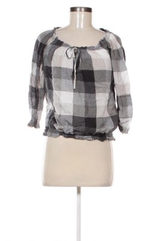 Bluză de femei Yessica, Mărime M, Culoare Multicolor, Preț 7,99 Lei