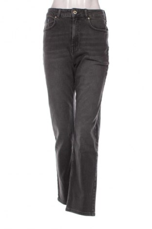 Дамски дънки Karl Lagerfeld, Размер M, Цвят Сив, Цена 93,56 €