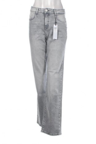 Damen Jeans Noisy May, Größe M, Farbe Grau, Preis 47,99 €, #132441633