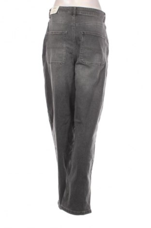 Blugi de femei ONLY, Mărime M, Culoare Gri, Preț 261,99 Lei