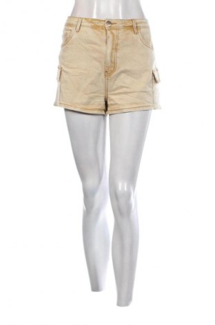 Дамски къс панталон Fb Sister, Размер L, Цвят Бежов, Цена 2,55 €
