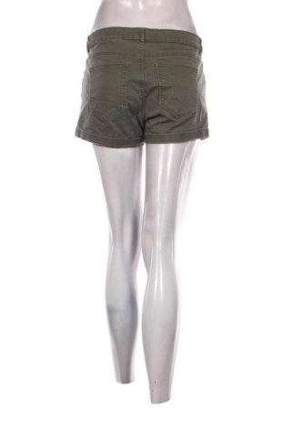 Dámské kraťasy  H&M, Velikost M, Barva Zelená, Cena  59,00 Kč