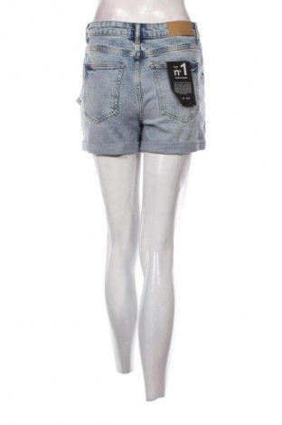 Női rövidnadrág Noisy May, Méret S, Szín Kék, Ár 20 769 Ft