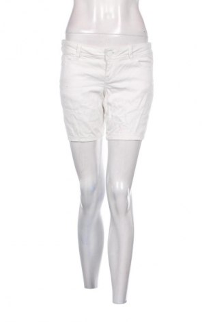 Damen Shorts Oxxy, Größe S, Farbe Weiß, Preis € 1,99