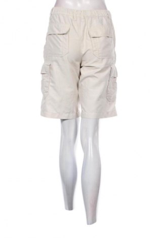 Pantaloni scurți de femei Urban Pipeline, Mărime M, Culoare Bej, Preț 7,99 Lei