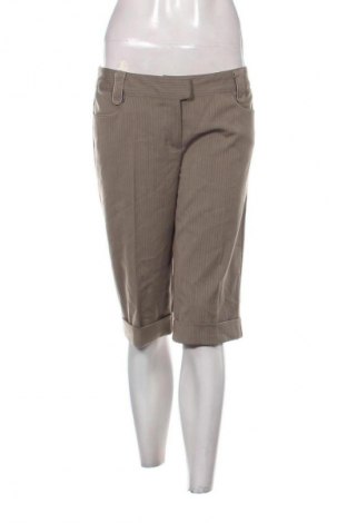 Дамски къс панталон Vero Moda, Размер M, Цвят Многоцветен, Цена 2,04 €