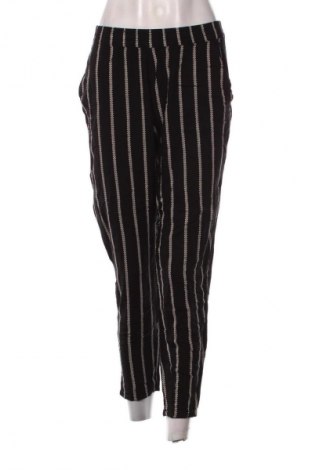 Γυναικείο παντελόνι H&M Divided, Μέγεθος L, Χρώμα Μαύρο, Τιμή 7,99 €, #132415644