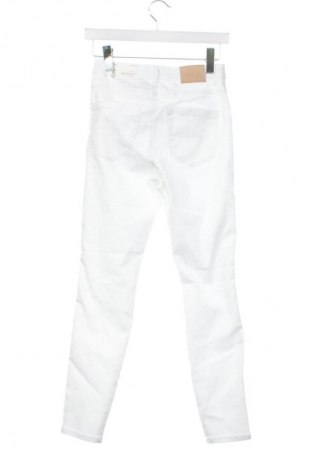 Női nadrág ONLY, Méret XS, Szín Fehér, Ár 3 689 Ft