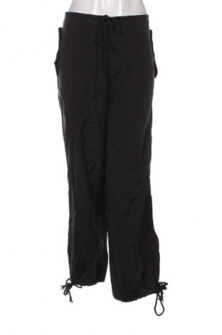 Damskie spodnie SHEIN, Rozmiar S, Kolor Czarny, Cena 9,99 zł