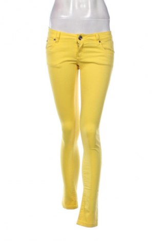 Női nadrág Unbranded, Méret M, Szín Sárga, Ár 1 799 Ft