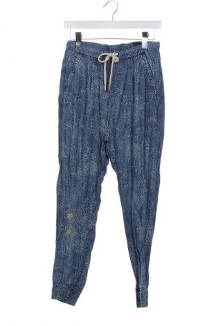 Dámské kalhoty  United Colors Of Benetton, Velikost XS, Barva Vícebarevné, Cena  127,00 Kč