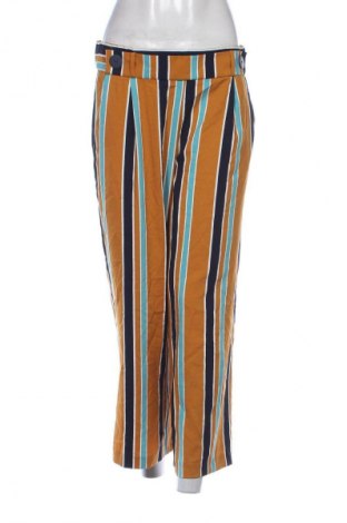 Damenhose Zara Trafaluc, Größe M, Farbe Mehrfarbig, Preis 3,99 €