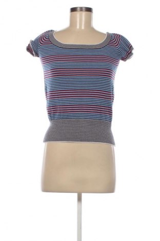 Női pulóver Unbranded, Méret M, Szín Sokszínű, Ár 1 749 Ft