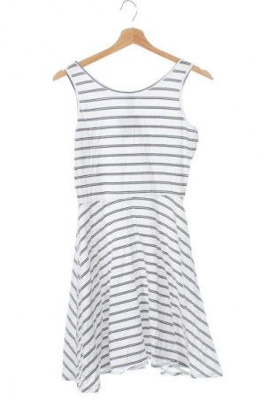 Dziecięca sukienka C&A, Rozmiar 14-15y/ 168-170 cm, Kolor Kolorowy, Cena 13,99 zł