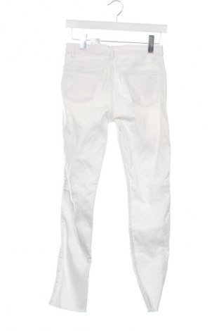 Kinderjeans H&M, Größe 14-15y/ 168-170 cm, Farbe Weiß, Preis 4,99 €