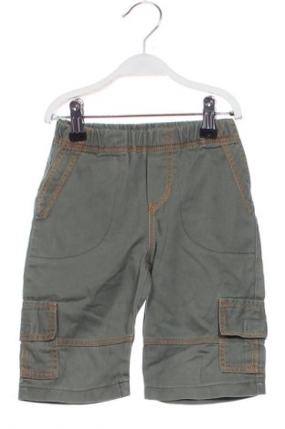 Kinder Shorts Unbranded, Größe 18-24m/ 86-98 cm, Farbe Grün, Preis 1,99 €
