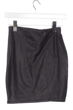 Пола Amisu, Размер XS, Цвят Черен, Цена 2,04 €