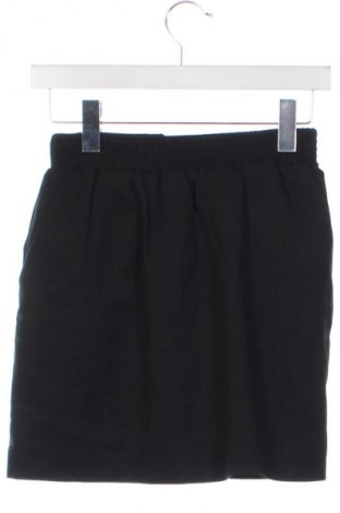 Пола Amisu, Размер XS, Цвят Черен, Цена 2,04 €