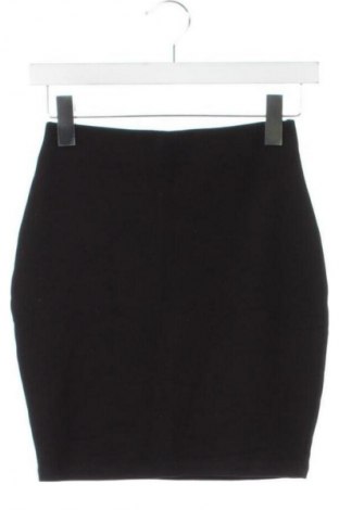 Пола Amisu, Размер XS, Цвят Черен, Цена 2,04 €