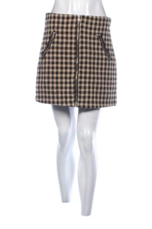 Пола Amisu, Размер M, Цвят Многоцветен, Цена 3,06 €